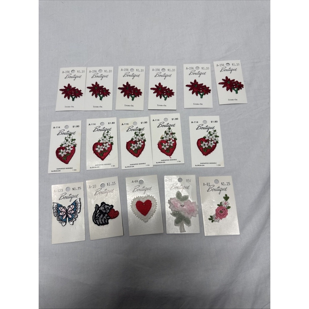 Lot of 16 Vtg Boutique Iron On Patches Hearts Flowers new
